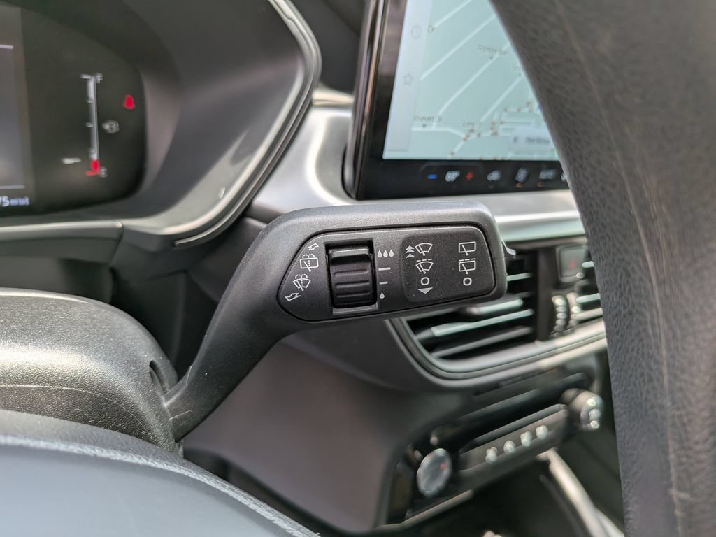 Certified 2025 Ford Escape Active w/ Tech Pack #1 FWD image 34