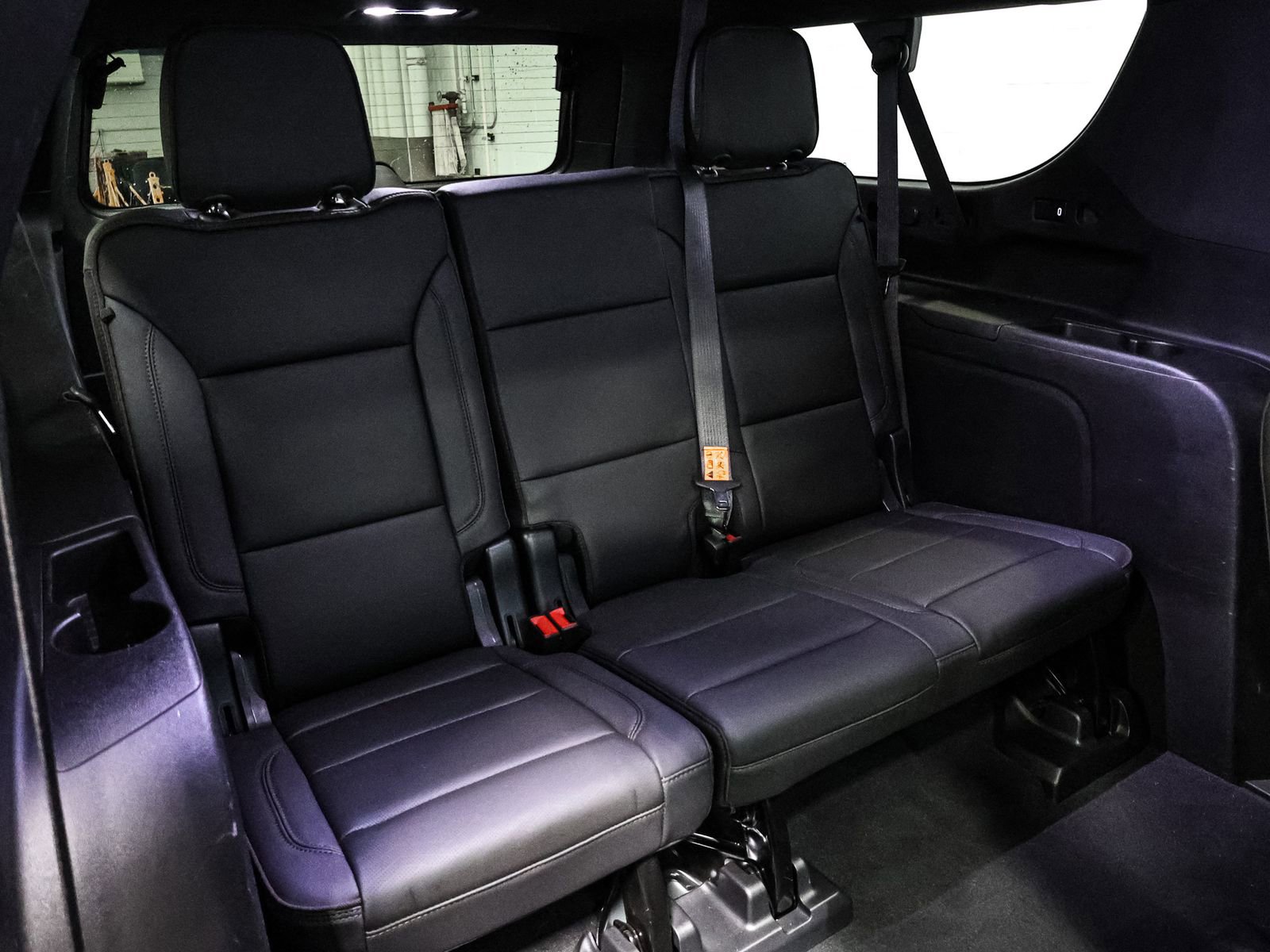 Used 2022 Chevrolet Suburban High Country AWD/4WD image 26