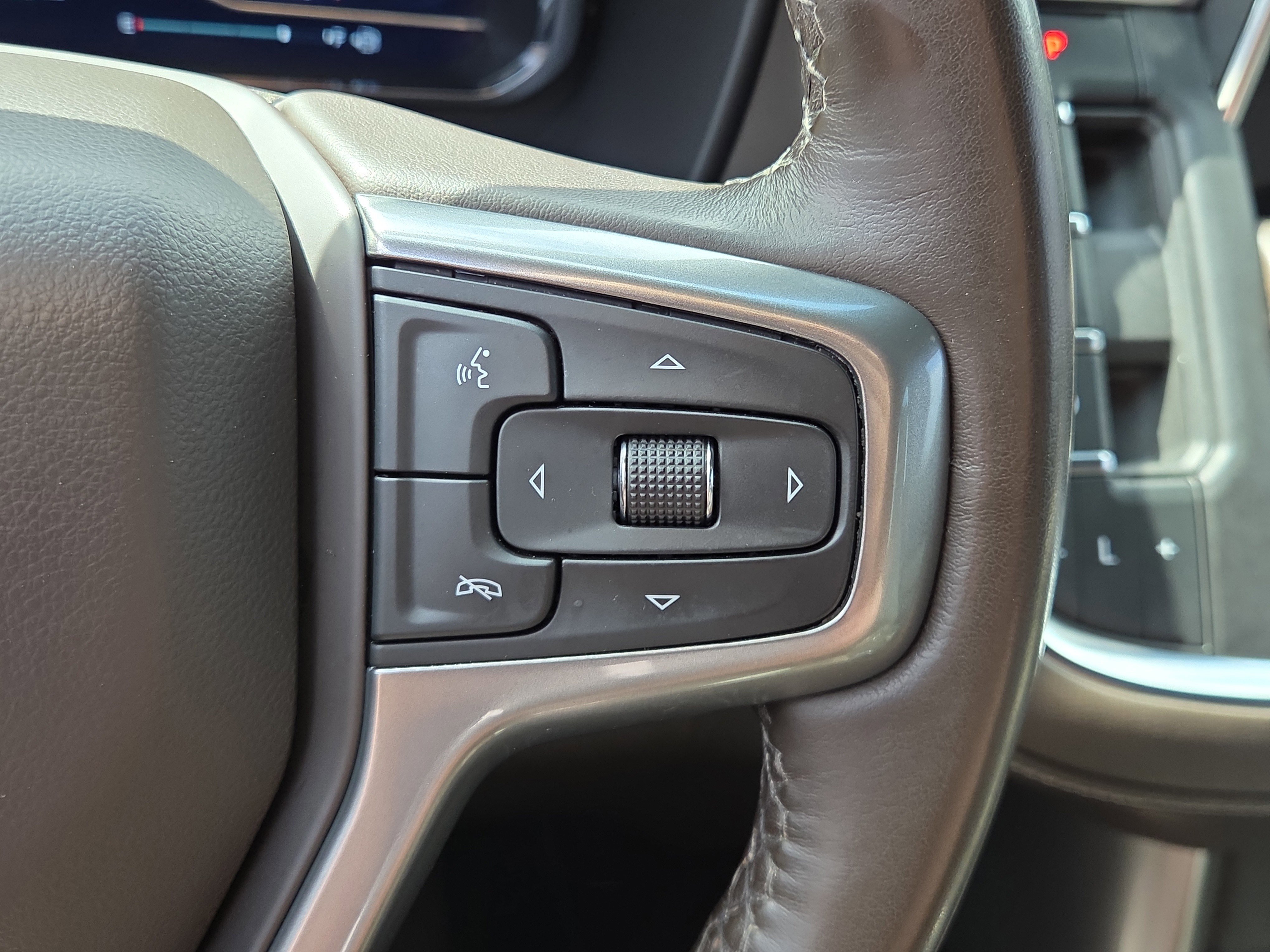 Used 2023 Chevrolet Tahoe Z71 image 22