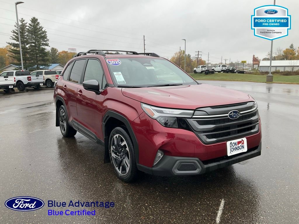 Used 2025 Subaru Forester Limited image 5
