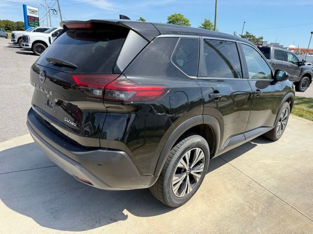 Used 2023 Nissan Rogue SV AWD/4WD image 13