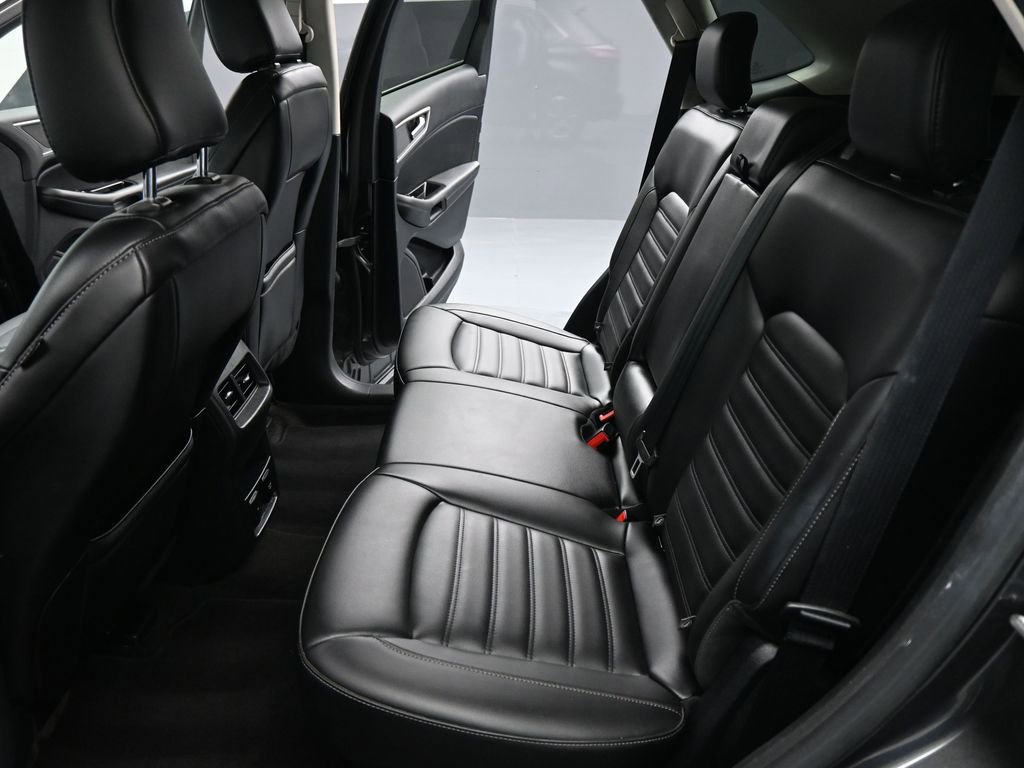 Certified 2020 Ford Edge SEL w/ Convenience Package image 20