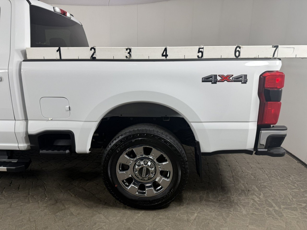 Certified 2025 Ford F250 Lariat AWD/4WD image 5