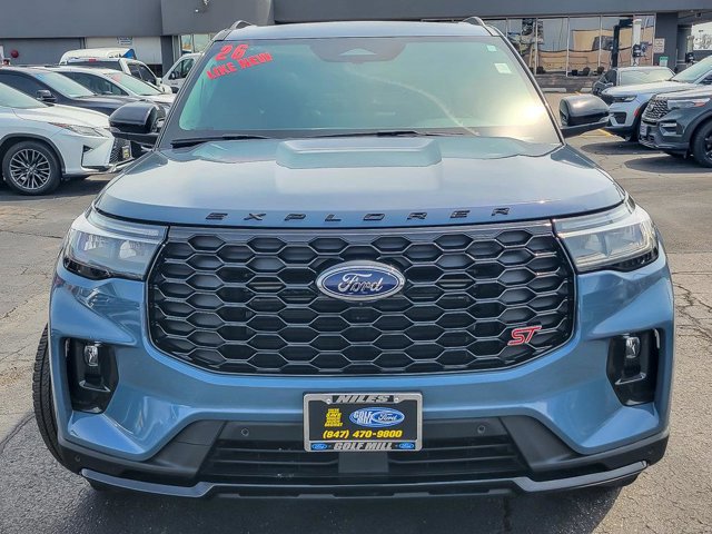 Certified 2026 Ford Explorer ST AWD/4WD image 9