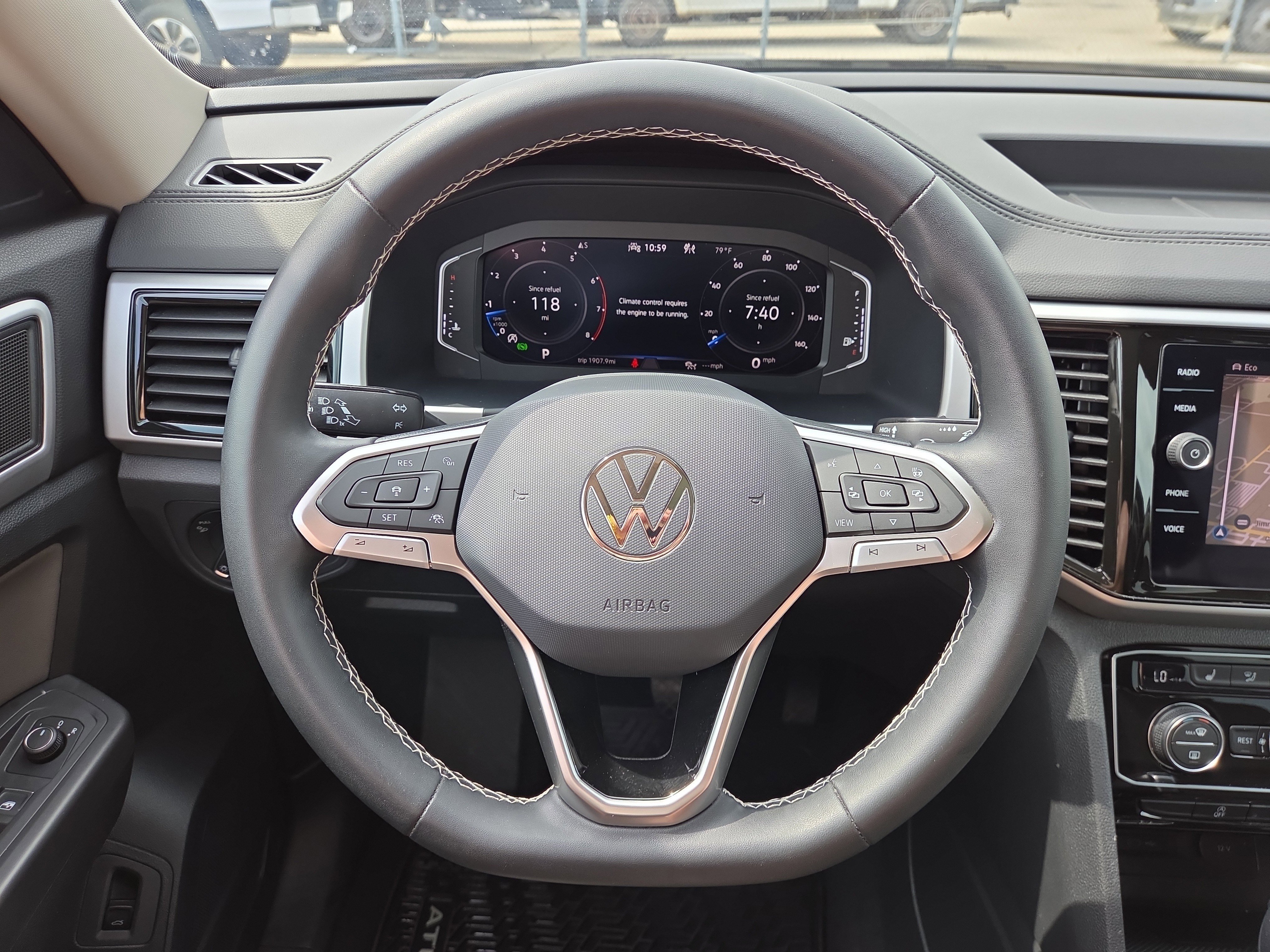 Used 2023 Volkswagen Atlas SEL AWD/4WD image 20