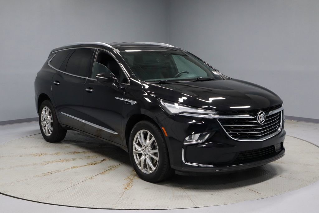 Used 2023 Buick Enclave Essence w/ Experience Buick Package