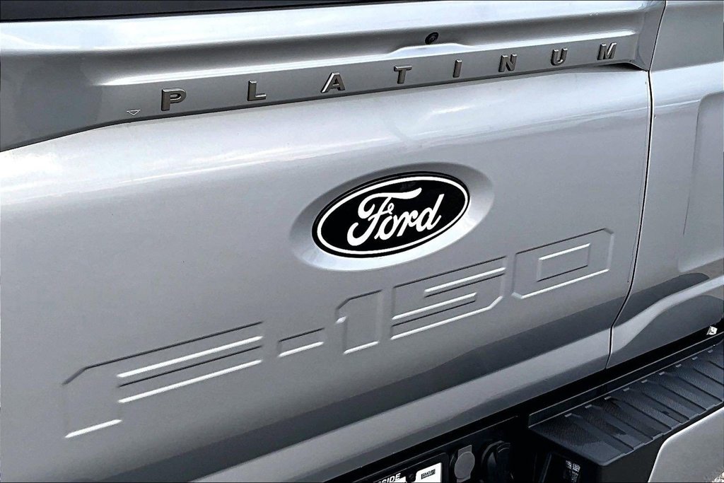 Certified 2024 Ford F150 Platinum w/ Equipment Group 702A High AWD/4WD image 8