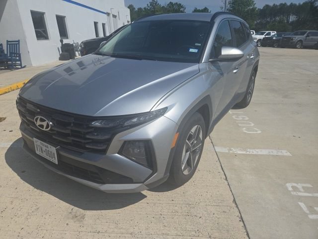 Used 2025 Hyundai Tucson SEL FWD image 2