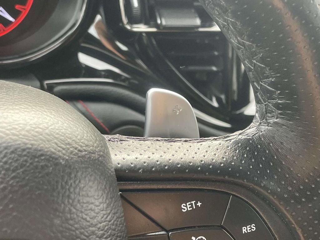 Used 2023 Dodge Durango GT image 13