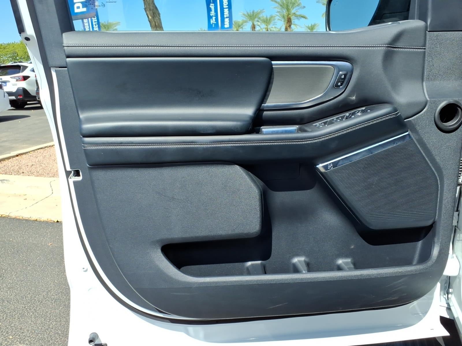 Certified 2025 Ford Expedition Platinum AWD/4WD image 21