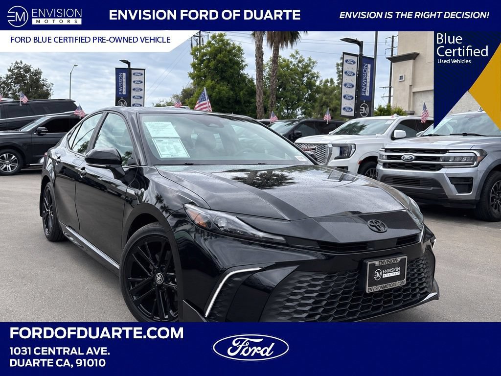 Used 2026 Toyota Camry SE w/ Multimedia Upgrade Package FWD image 1