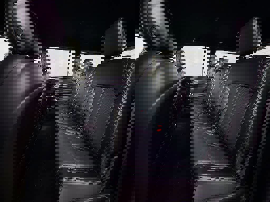 Used 2023 Jeep Wagoneer Series III w/ Preferred Equipment Group image 17