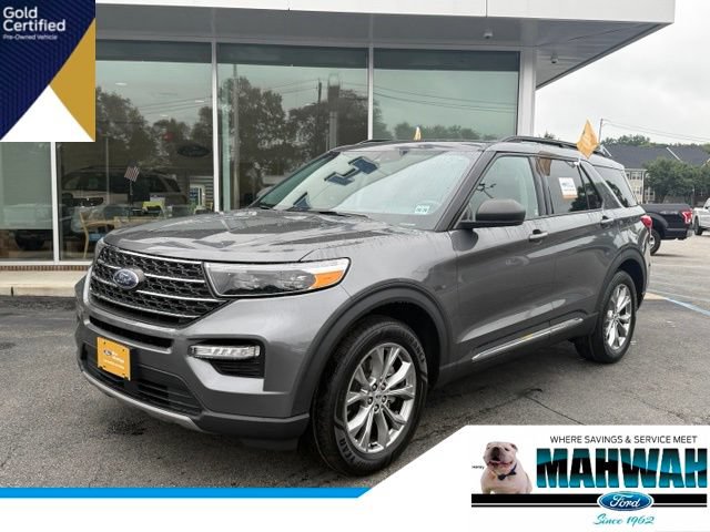 Certified 2023 Ford Explorer XLT w/ Equipment Group 202A
