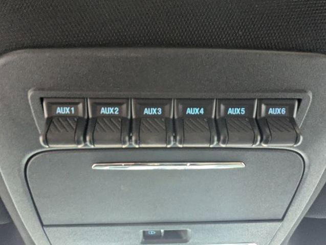 Certified 2022 Ford F150 Raptor w/ Equipment Group 801A High image 33