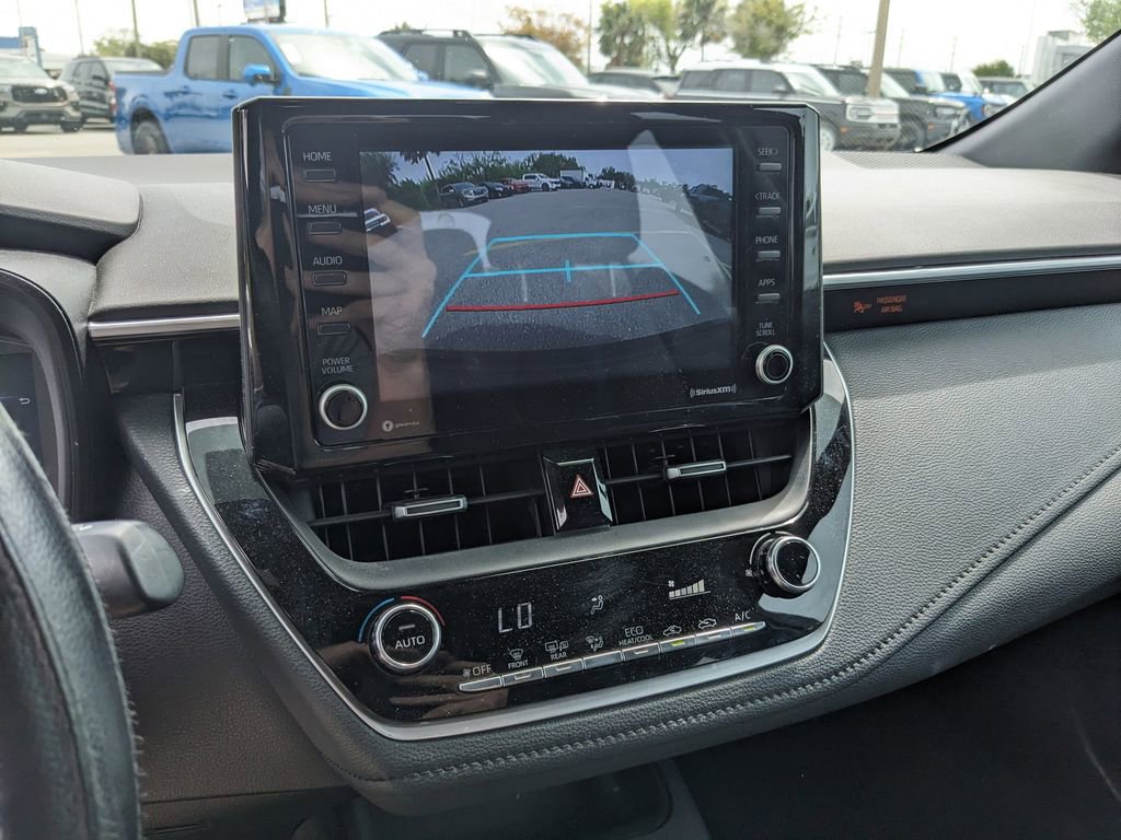 Used 2022 Toyota Corolla SE image 23