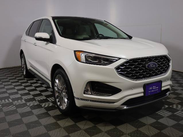 Certified 2022 Ford Edge Titanium w/ Equipment Group 301A AWD/4WD image 5