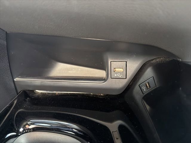 Used 2020 Toyota C-HR XLE image 23