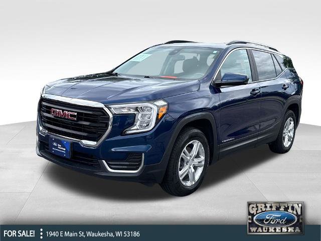 Used 2022 GMC Terrain SLE w/ Driver Convenience Package