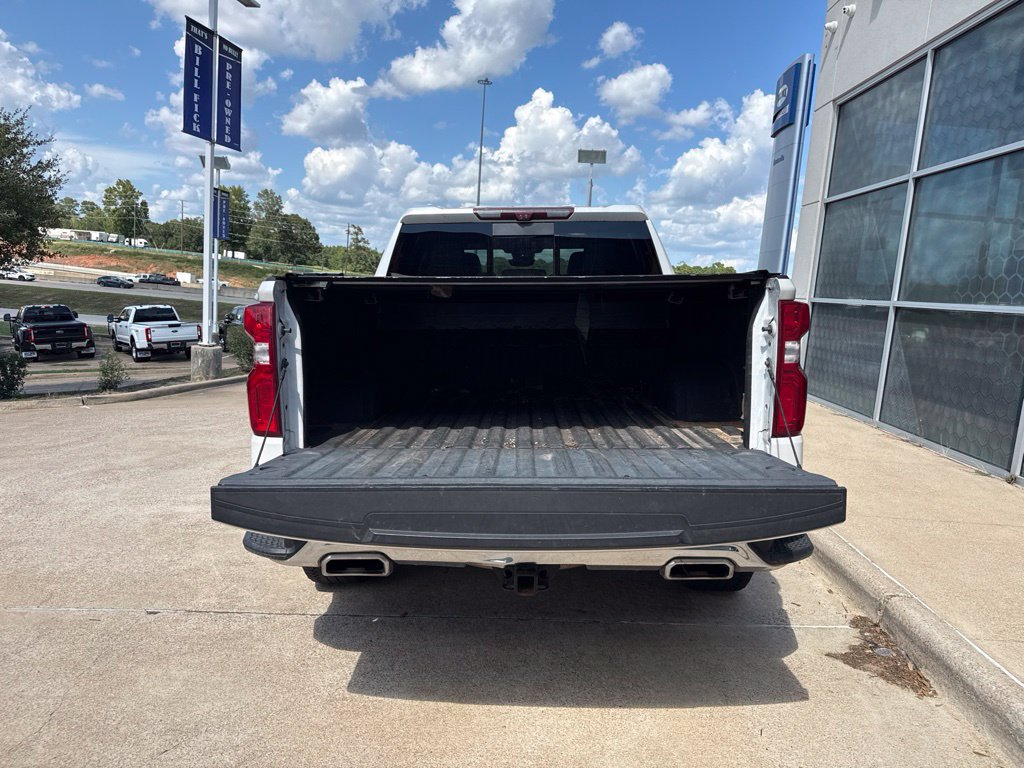 Used 2023 Chevrolet Silverado 1500 LTZ w/ Technology Package AWD/4WD image 7