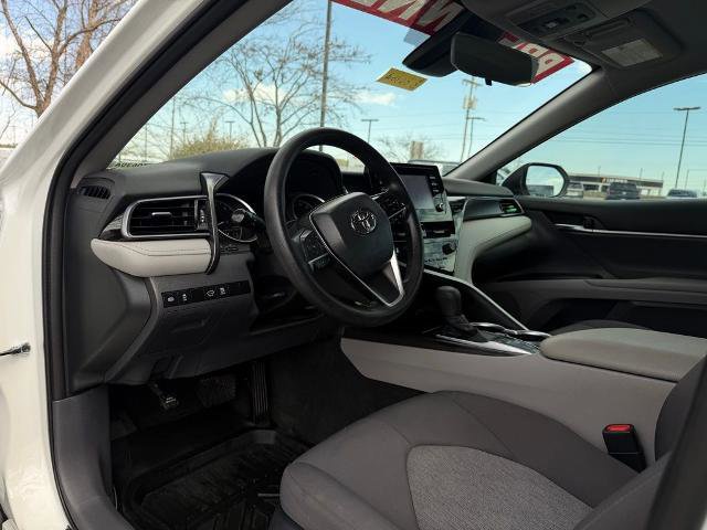 Used 2023 Toyota Camry LE image 9