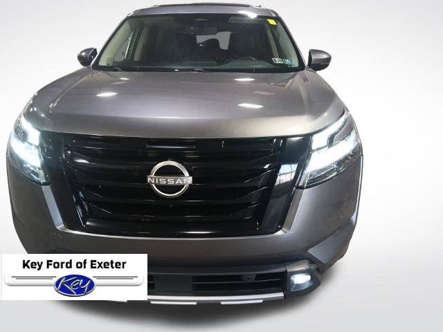 Used 2023 Nissan Pathfinder SL w/ SL Premium Package AWD/4WD image 4