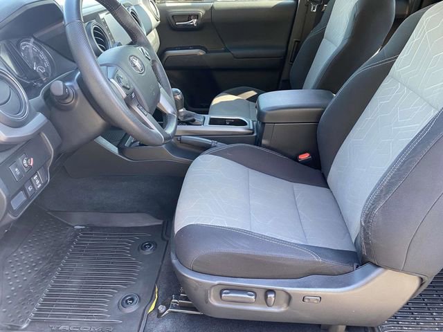 Used 2022 Toyota Tacoma TRD Sport image 15