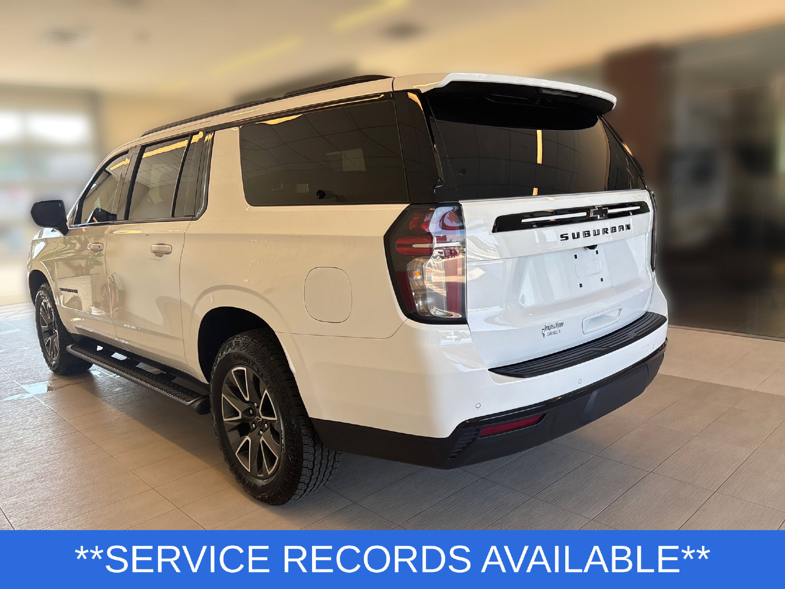 Used 2024 Chevrolet Suburban Z71 AWD/4WD image 4
