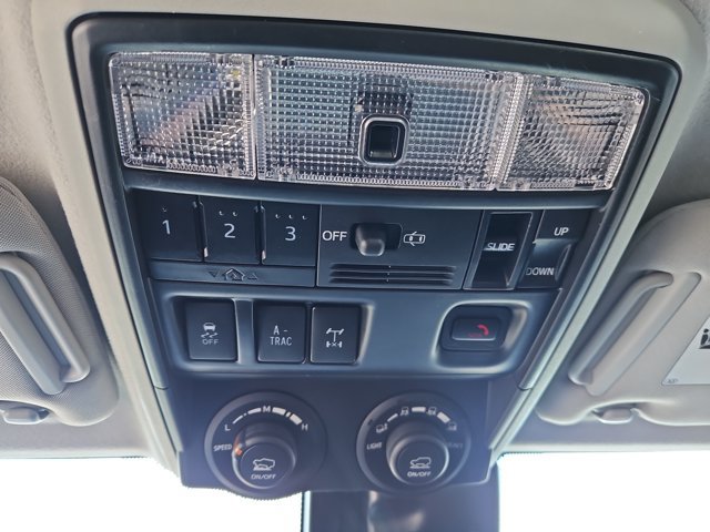 Used 2023 Toyota 4Runner TRD Off-Road Premium w/ Moonroof Package AWD/4WD image 13