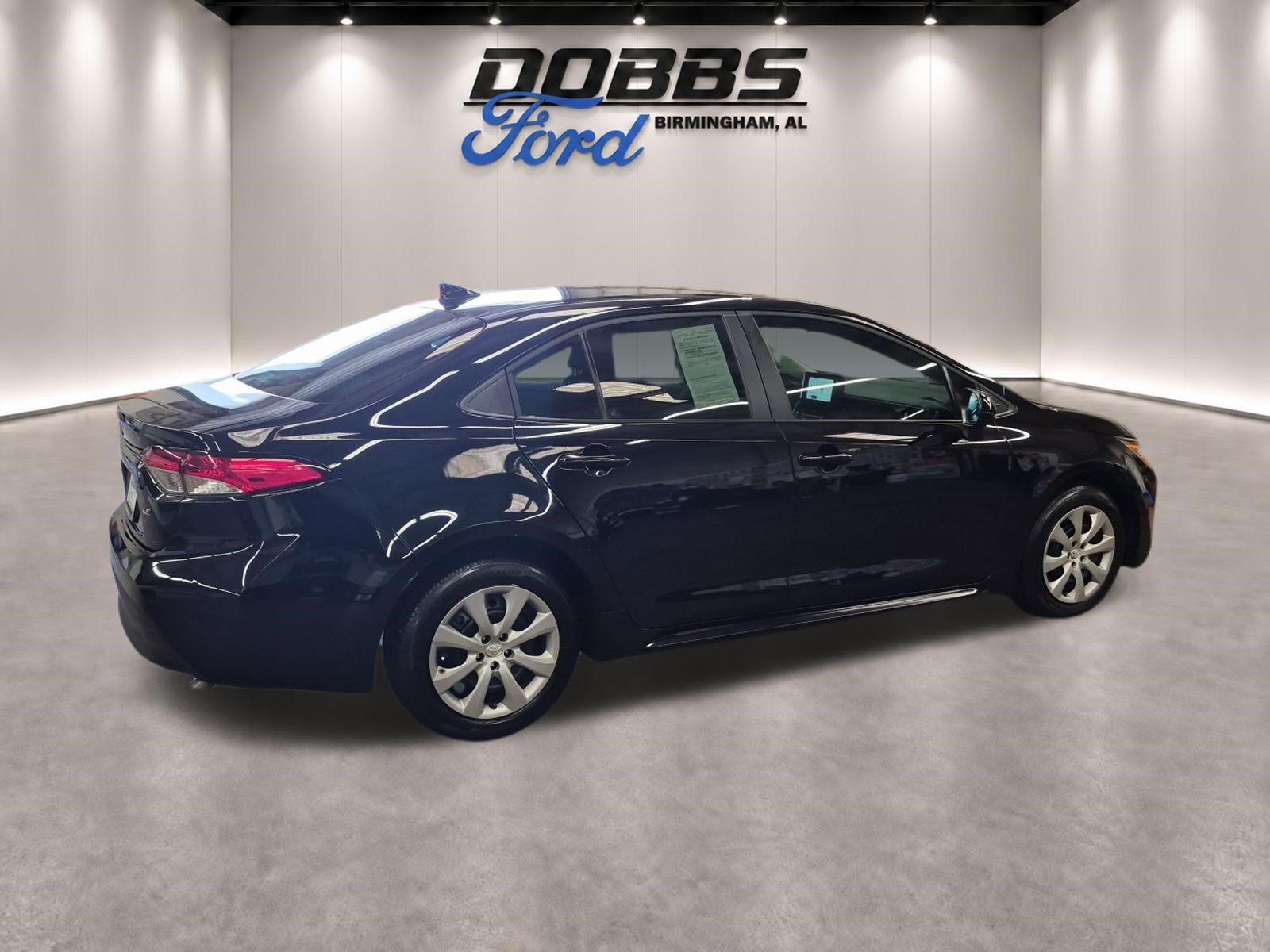 Used 2026 Toyota Corolla LE FWD image 4
