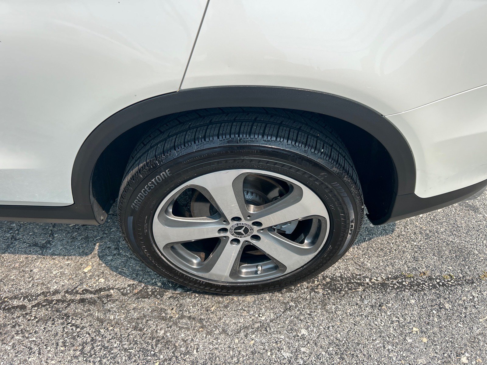Used 2018 Mercedes-Benz GLC 300 4MATIC image 33