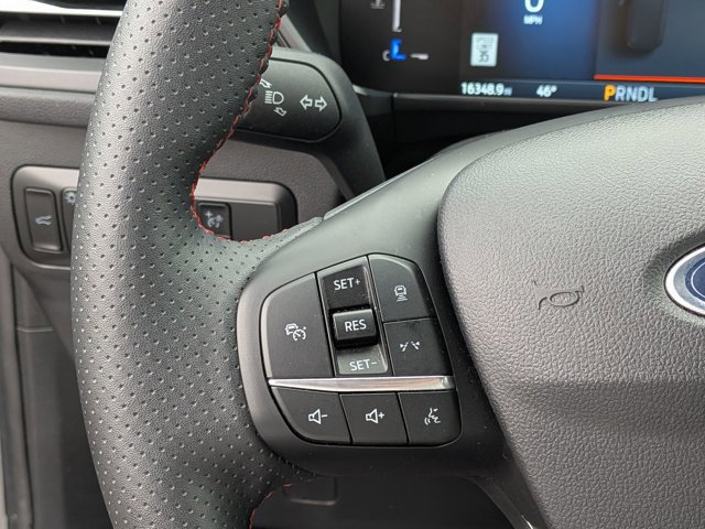 Certified 2024 Ford Escape ST-Line w/ Tech Pack #1 image 18