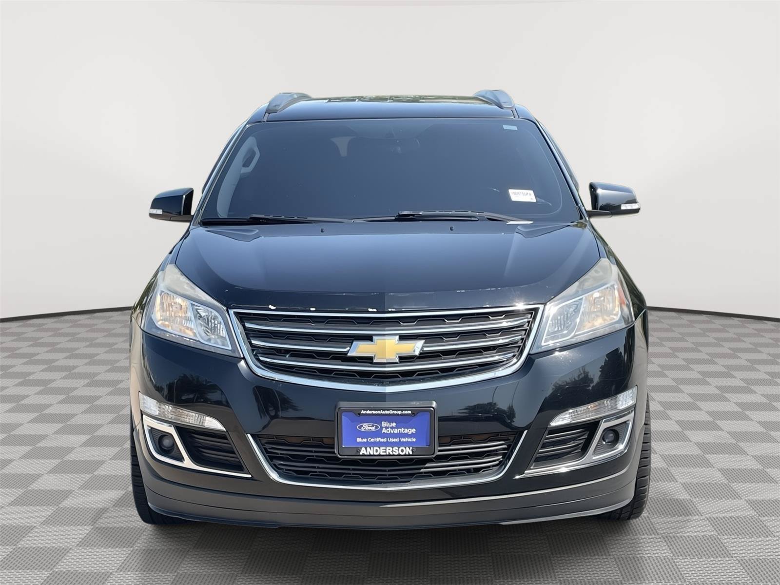 Used 2017 Chevrolet Traverse LT w/ Style and Technology Package AWD/4WD image 4