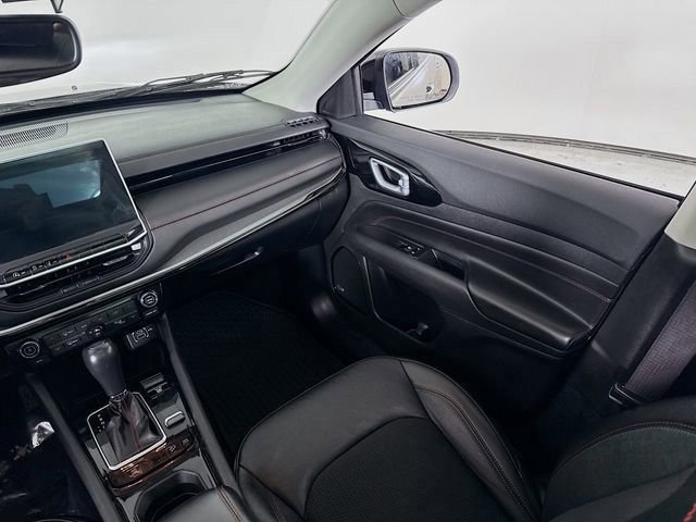 Used 2022 Jeep Compass Trailhawk w/ Sun and Sound Group image 23