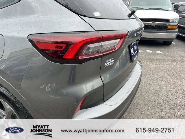 Certified 2024 Ford Escape ST-Line w/ Tech Pack #1 AWD/4WD image 10