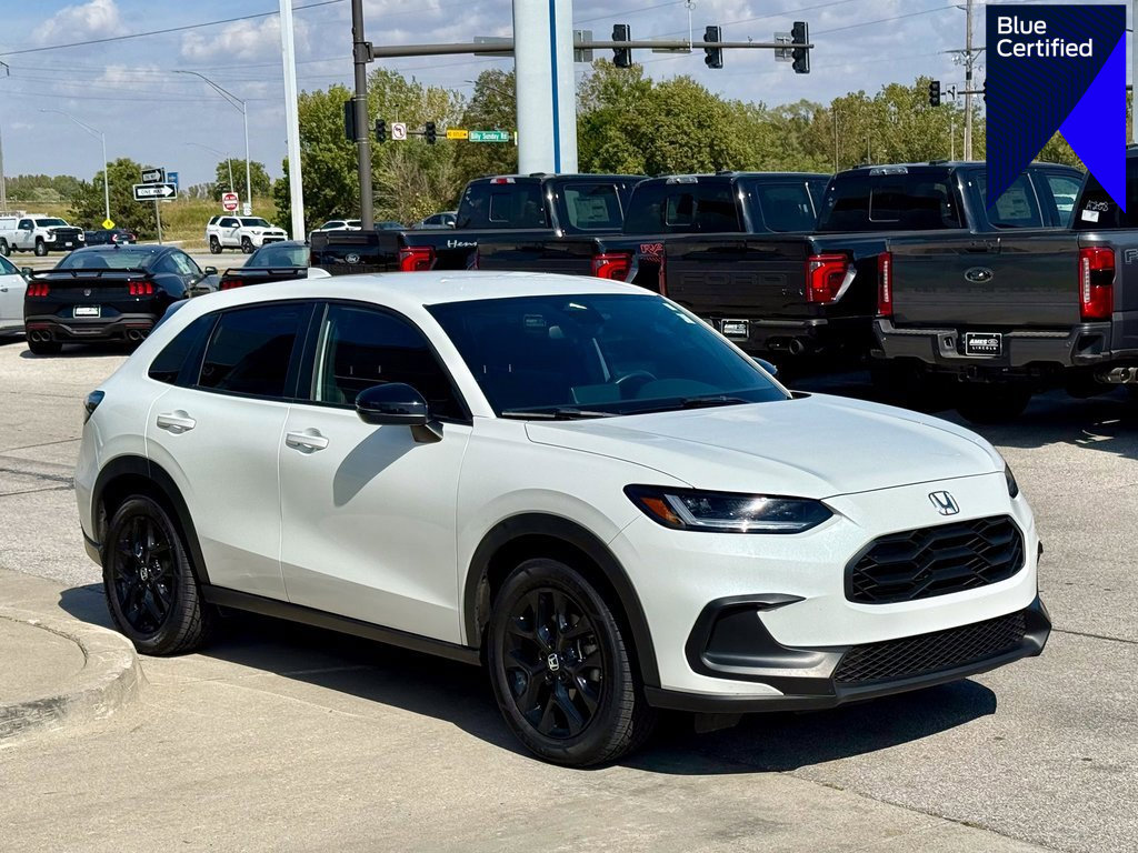 Used 2023 Honda HR-V Sport image 1