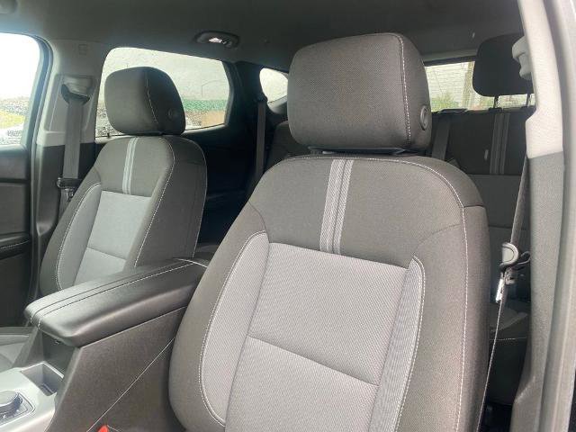 Used 2024 Chevrolet Blazer LT w/ Convenience Package FWD image 11