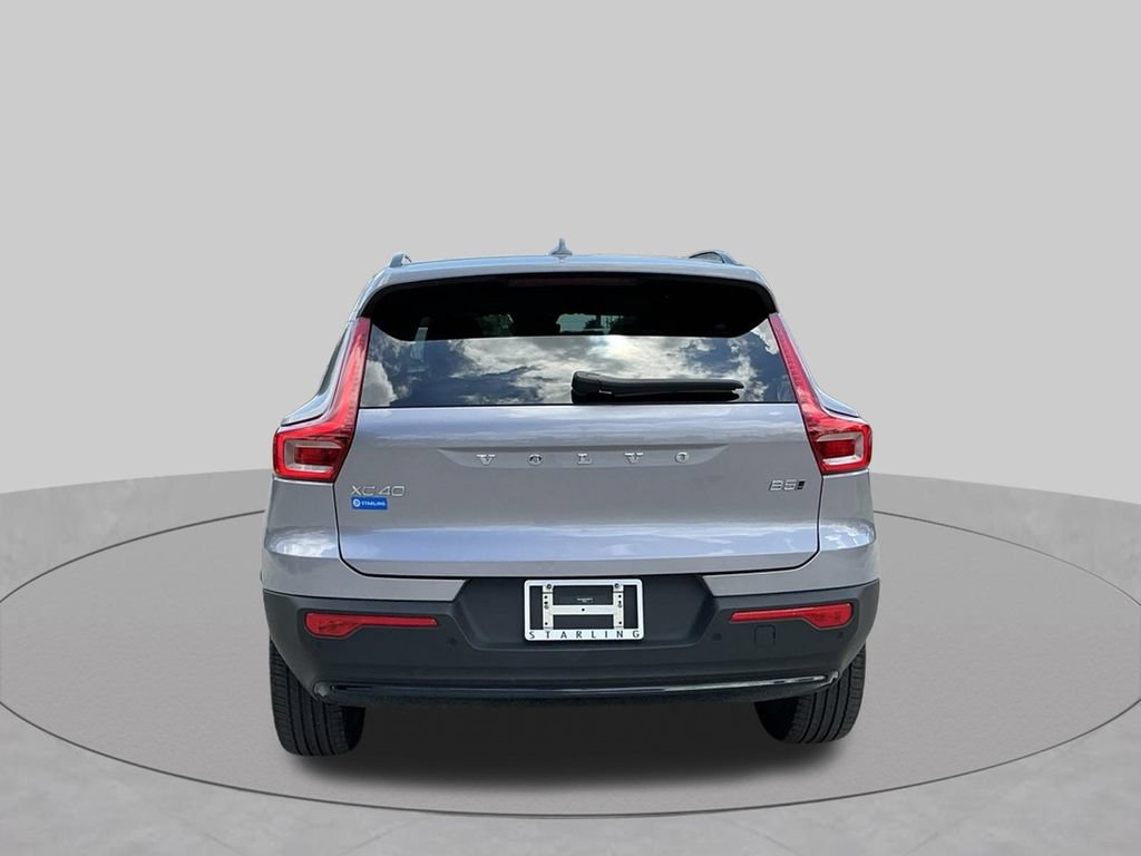 Used 2026 Volvo XC40 B5 Plus AWD/4WD image 5