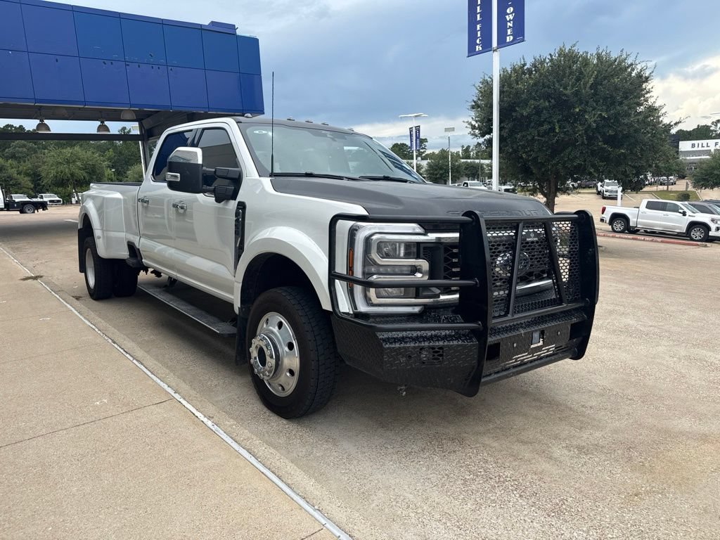 Certified 2025 Ford F450 Lariat w/ Lariat Ultimate Package AWD/4WD image 2