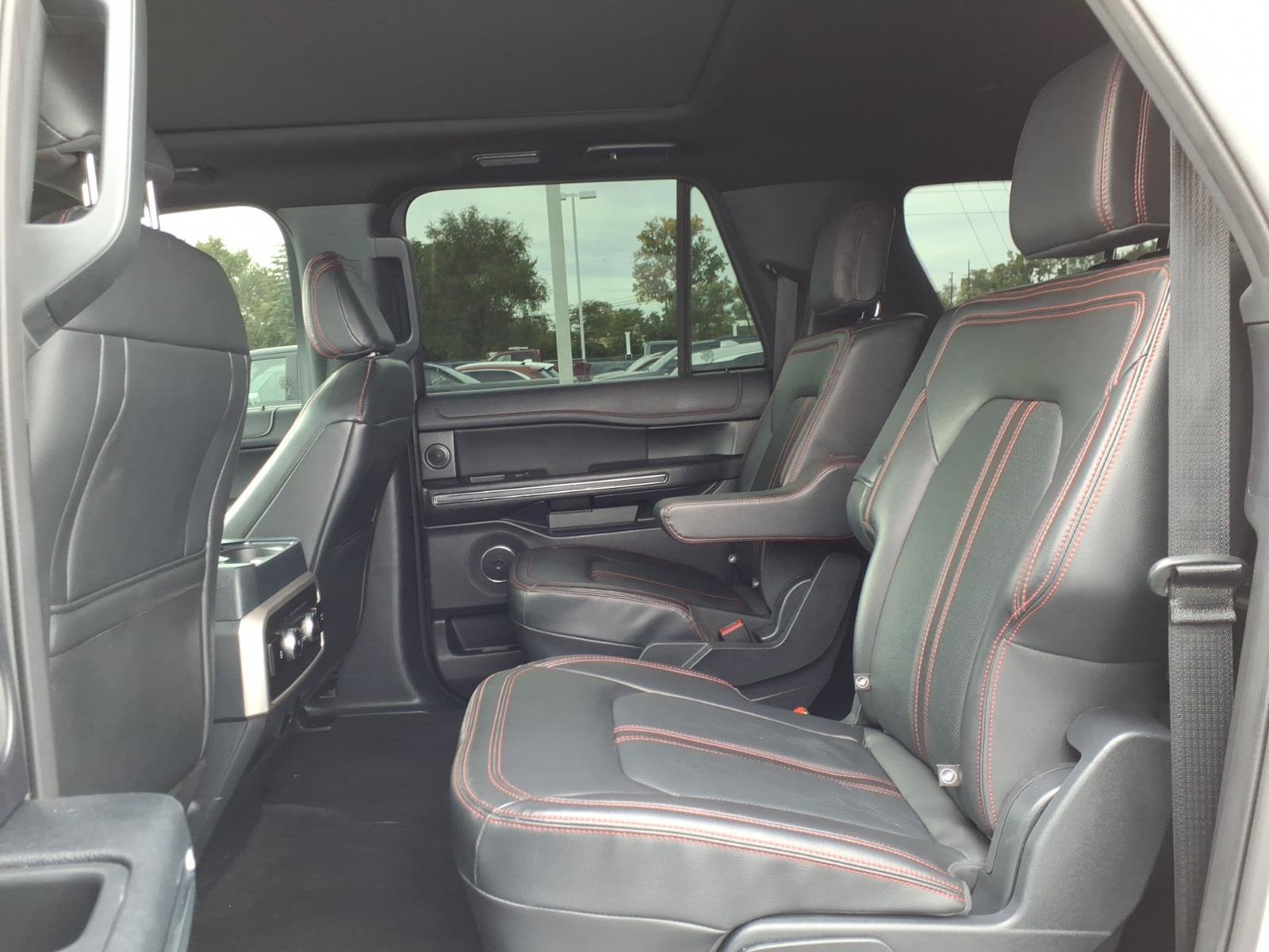 Certified 2024 Ford Expedition Max Limited AWD/4WD image 9