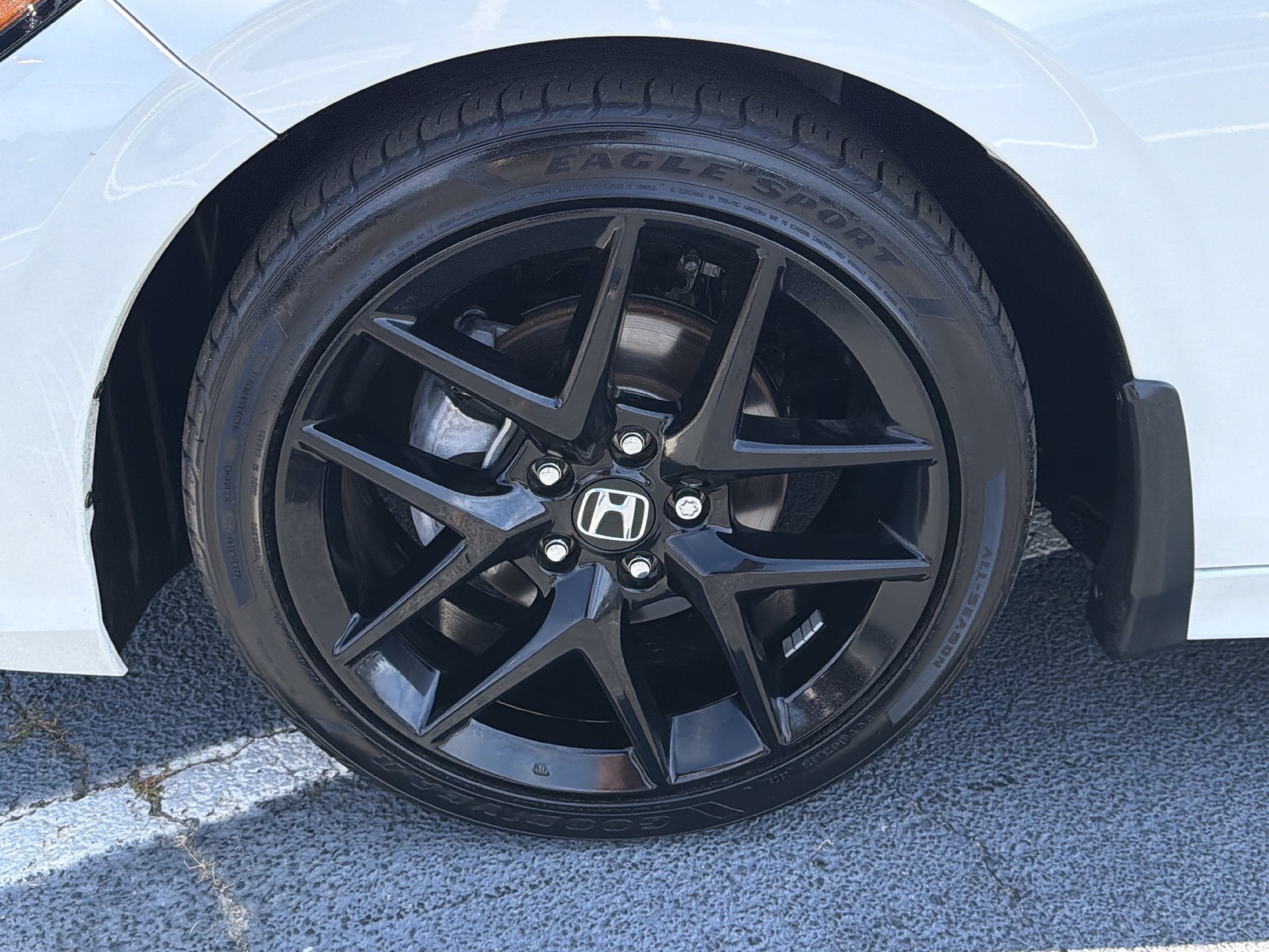 Used 2025 Honda Civic Sport image 30