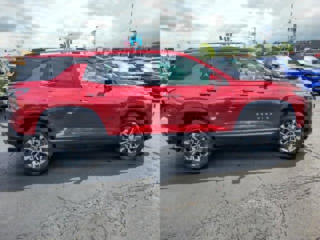 Used 2025 Chevrolet Equinox LT w/ Convenience Package II image 6