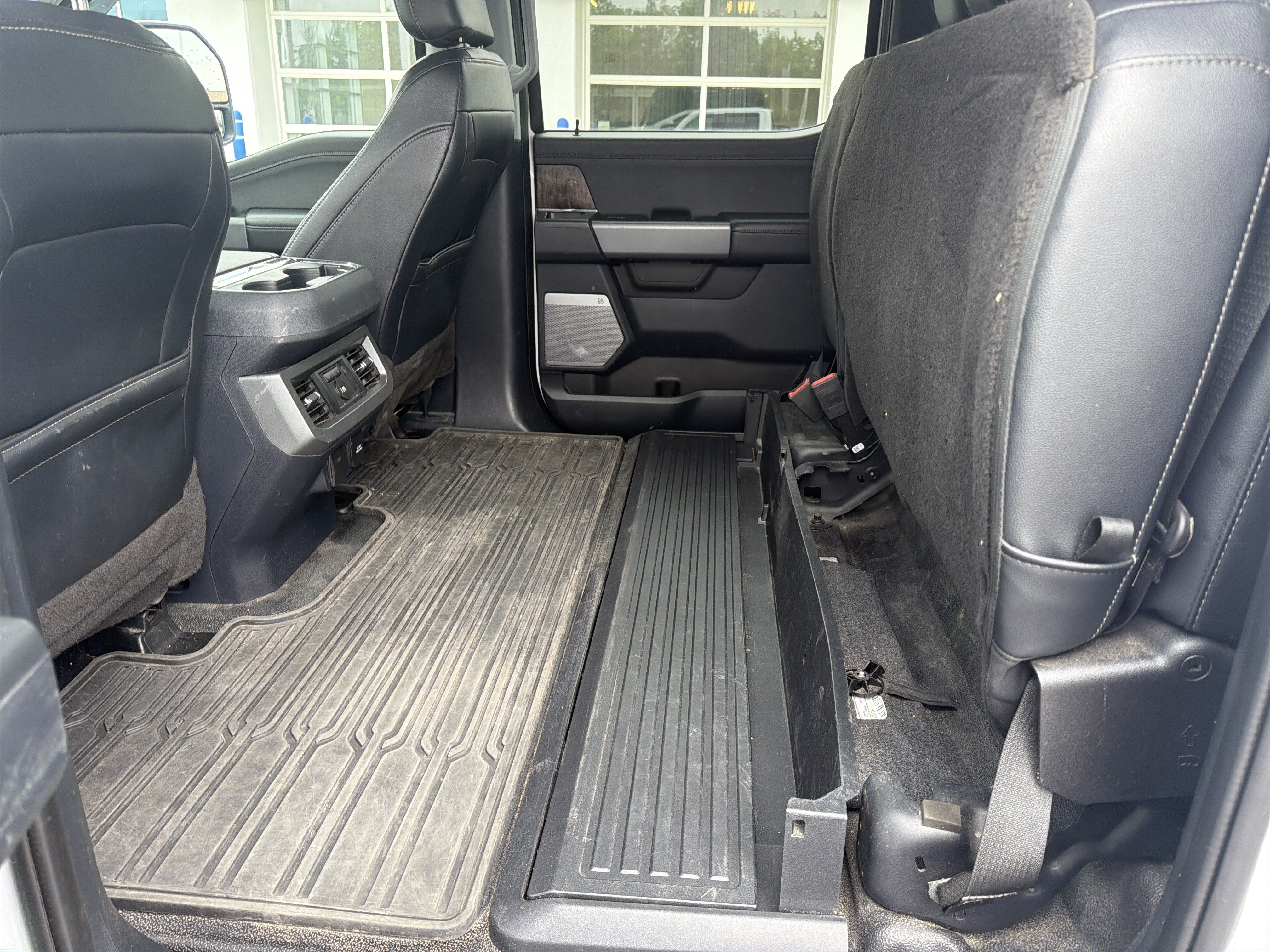 Certified 2023 Ford F250 Lariat w/ Sport Appearance Package AWD/4WD image 37
