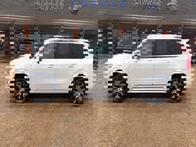 Used 2023 Volvo XC90 T8 Plus w/ Protection Package Premier image 2