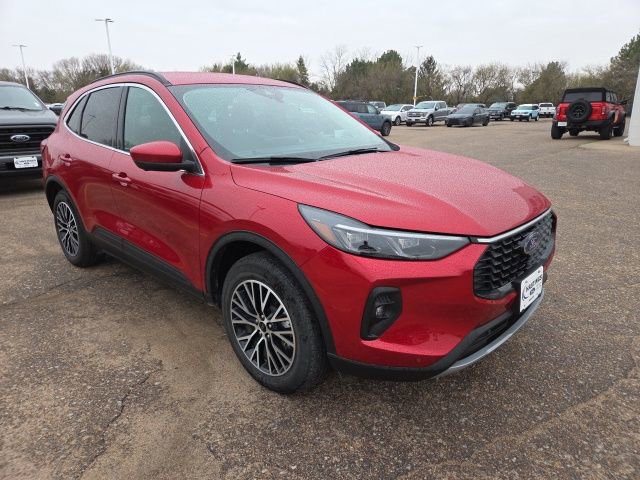 Certified 2025 Ford Escape SE w/ PHEV Premium Package FWD image 11