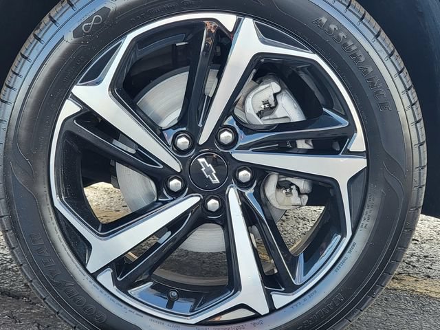 Used 2022 Chevrolet TrailBlazer RS w/ Sun and Liftgate Package AWD/4WD image 16