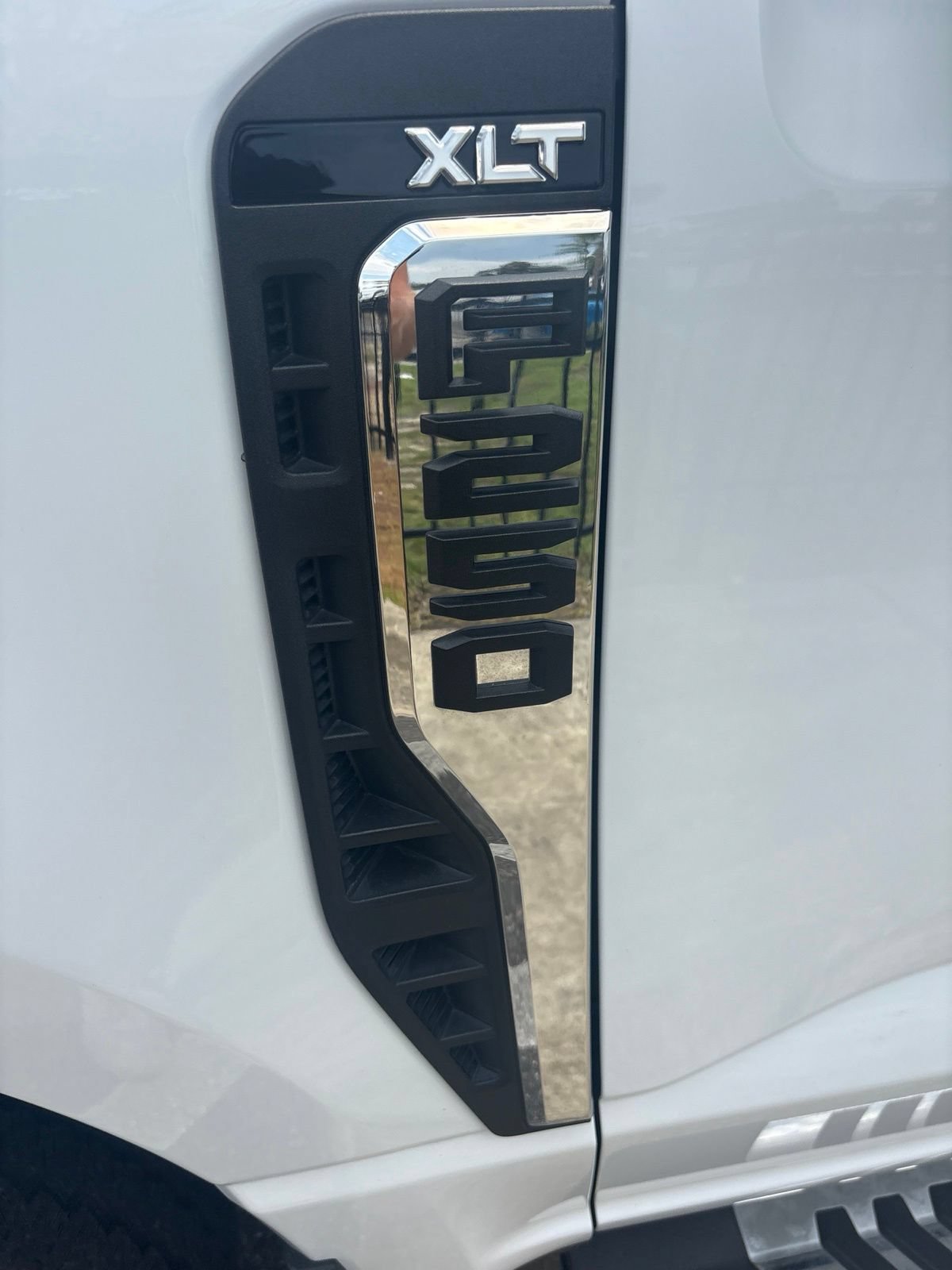 Certified 2024 Ford F250 XLT w/ FX4 Off-Road Package AWD/4WD image 24