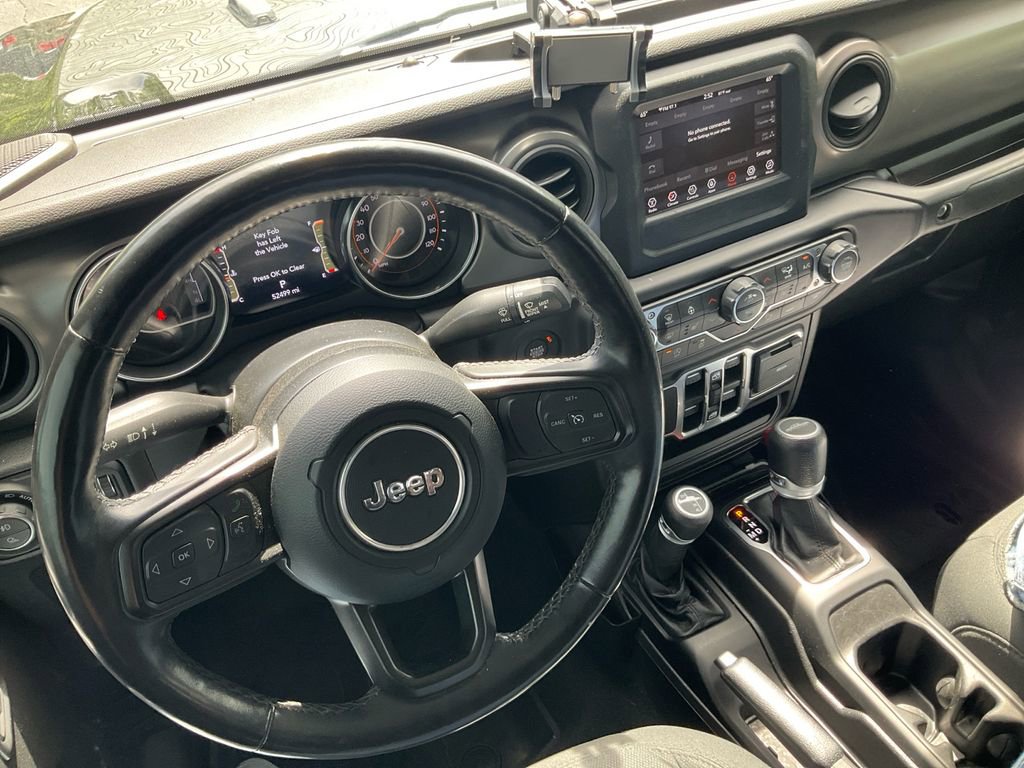 Used 2021 Jeep Gladiator Sport AWD/4WD image 25