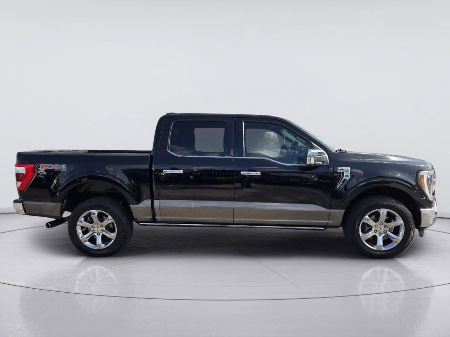 Certified 2023 Ford F150 King Ranch w/ Equipment Group 601A High AWD/4WD image 4