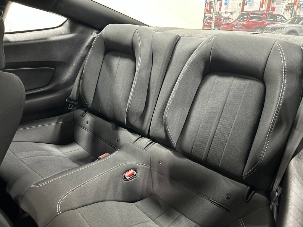 Certified 2022 Ford Mustang GT RWD image 25