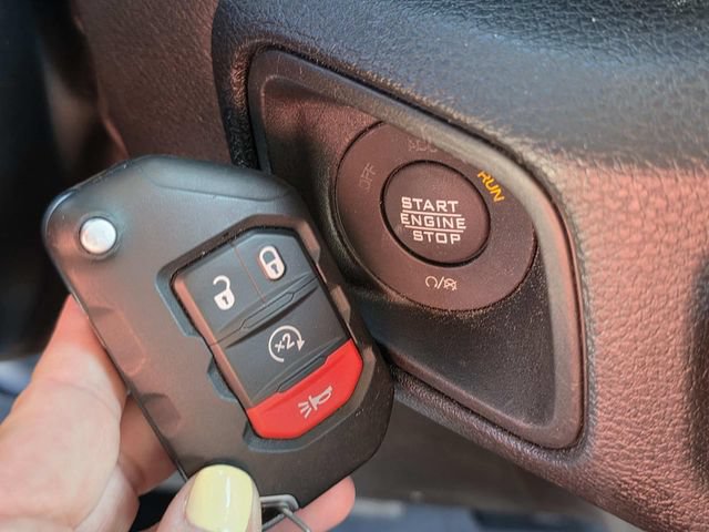 Used 2024 Jeep Wrangler Sport AWD/4WD image 23